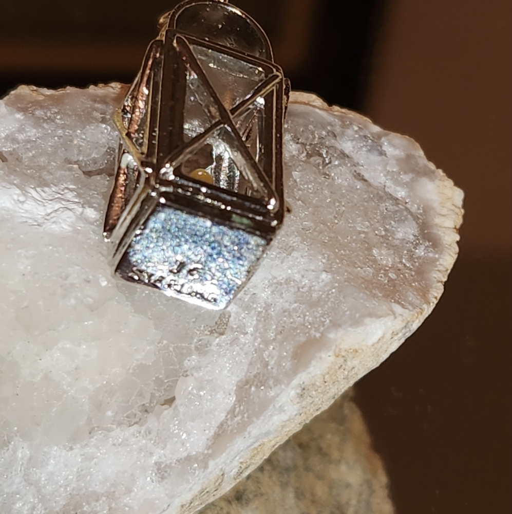 Women's 925 Lantern Charm. Great for a Bracelet or Necklace. - Picture 3 of 4